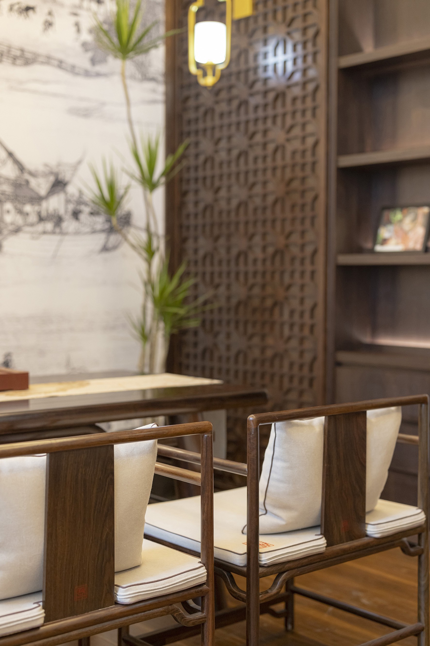 茶品牌體驗(yàn)空間巡禮第三輯 | 瀾滄古茶城市會(huì)客廳插圖24 茶品牌體驗(yàn)空間巡禮第三輯 | 瀾滄古茶城市會(huì)客廳插圖24