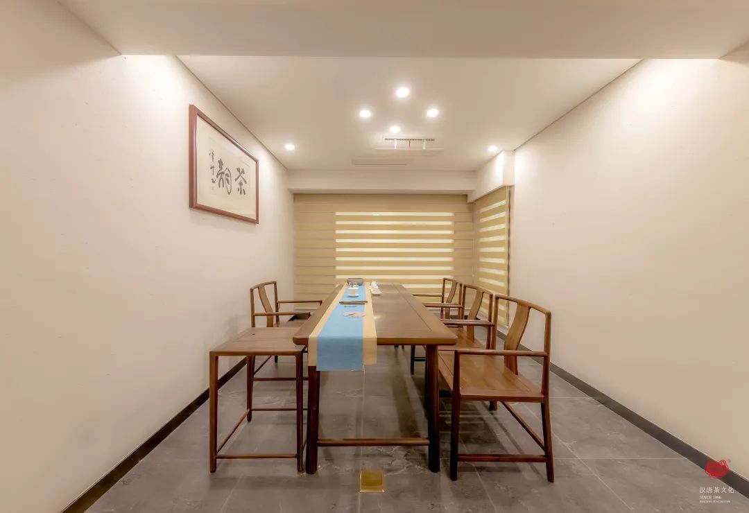茶品牌體驗(yàn)空間巡禮第四輯 | CBD里的摩登品品香插圖16