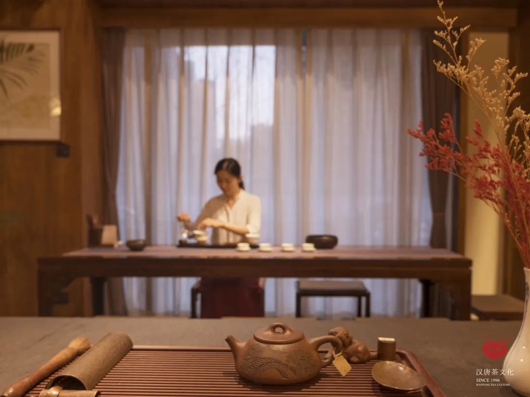 茶品牌體驗(yàn)空間巡禮第二輯 | 鄰里茶莊陳升號插圖25 茶品牌體驗(yàn)空間巡禮第二輯 | 鄰里茶莊陳升號插圖25