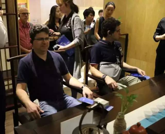 以色列外賓考察團(tuán)參觀漢唐西安店插圖4 以色列外賓考察團(tuán)參觀漢唐西安店插圖4
